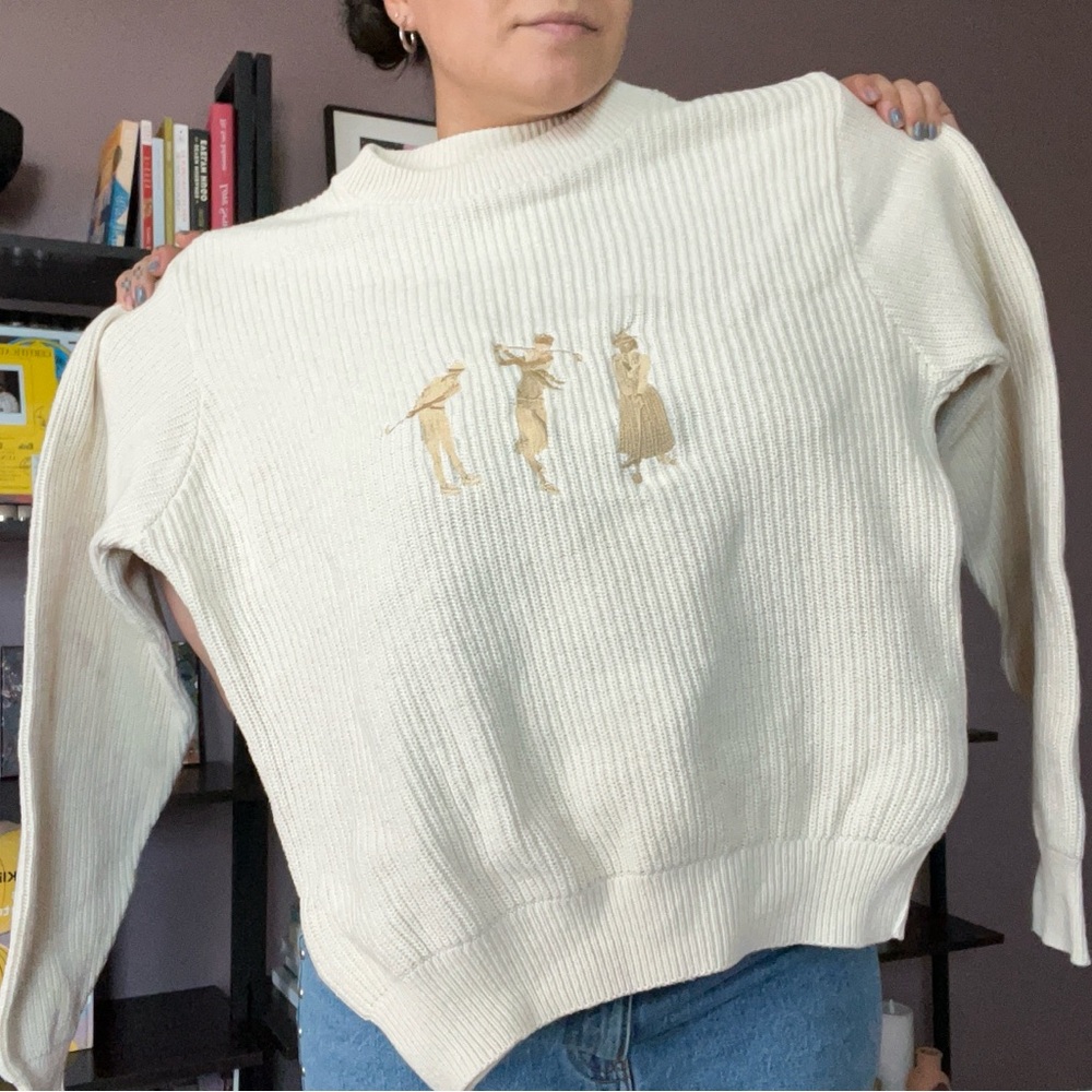 100% Cotton Pebble Beach Golf Sweater with Embroidered Design
